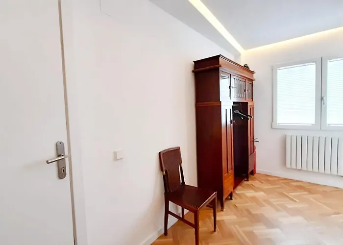 Town Hall Dream فالنسيا