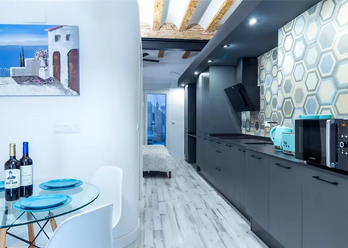 Chic Estudio Privado Al Lado De La Playa *