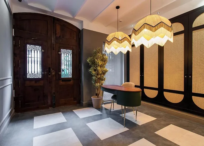 Maison d'hôtes Reina 107 Boutique