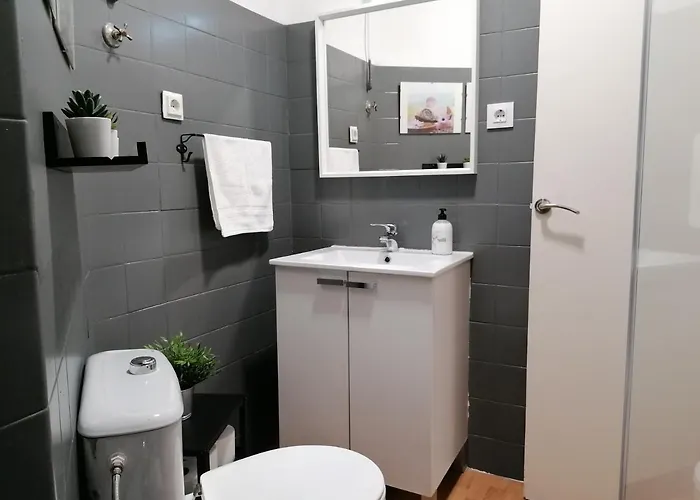 Cerca De La Ciudad De Ciencias Appartamento