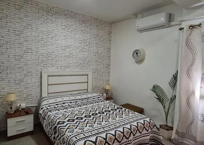 홈스테이 San Cayetano