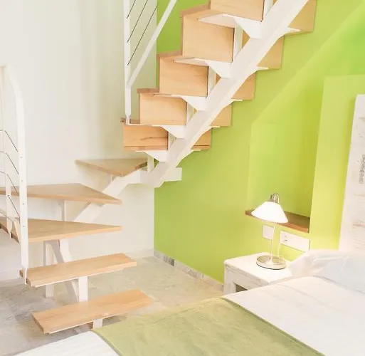 호텔 애드 혹 카르멘