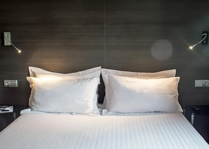 Quart Youth & Hostal Valencia