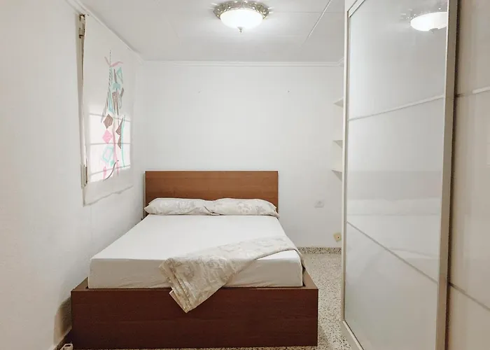 Cheap 홈스테이 *