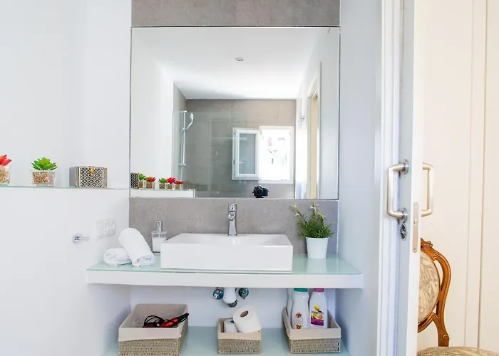 Florit Flats - Cabanyal 3 Bedroom Wifi Ac Terrace Penthouse *