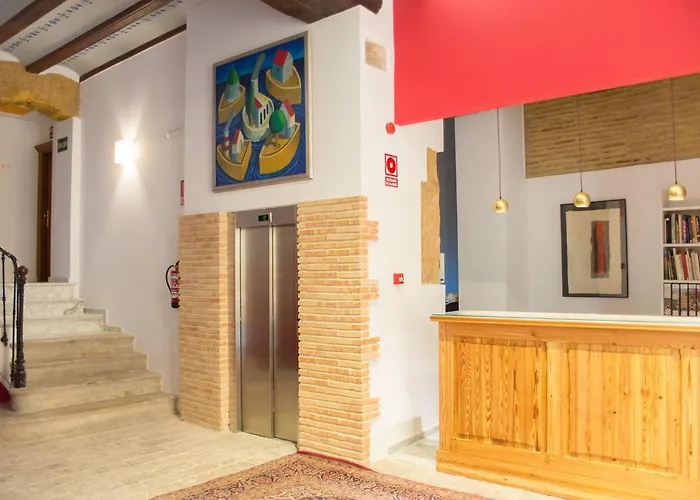 호텔 애드 혹 카르멘 2*