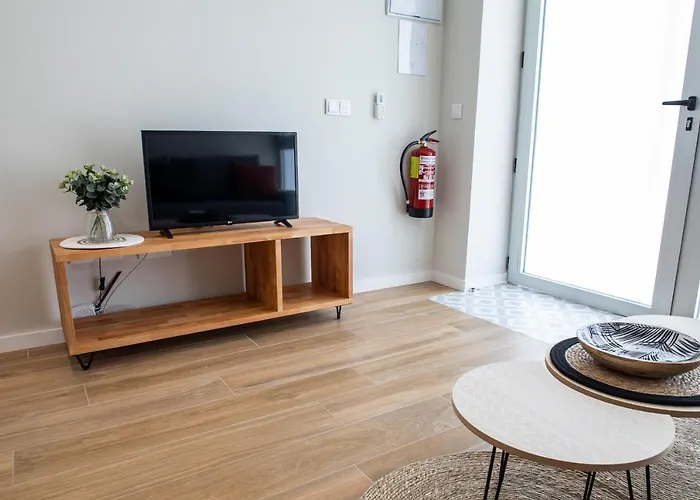 Florit Flats - Port I 아파트 *