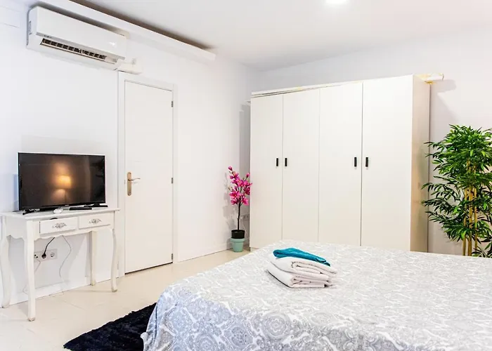 Διαμέρισμα Catedral Reina *