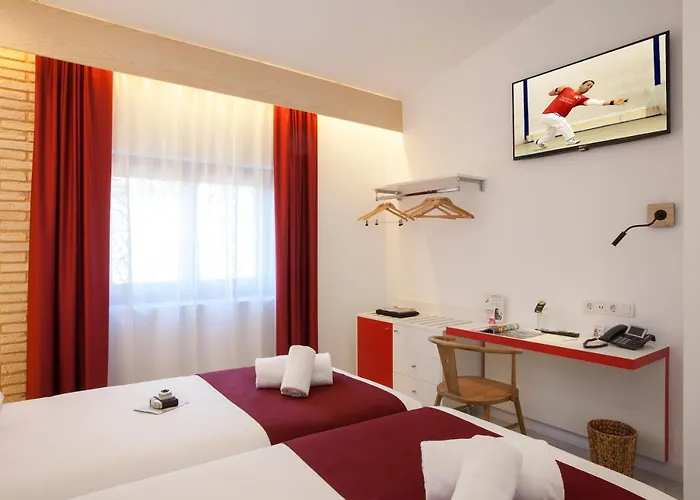 Casual Socarrat - Adults Only 3*