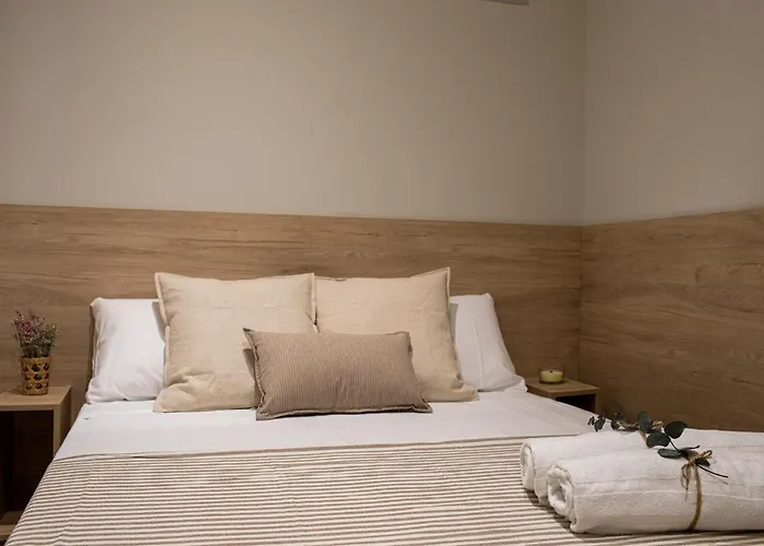 Florit Flats - Port Ii *