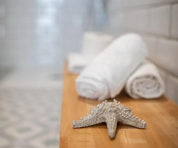 Florit Flats - Port I شقة