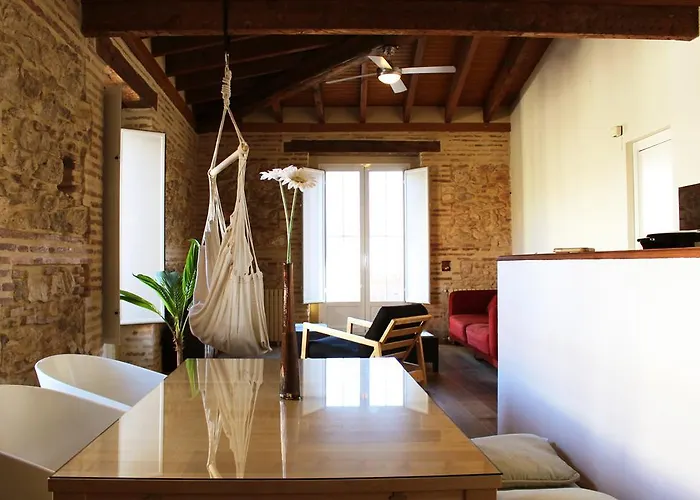 La Buhardilla Apartment *