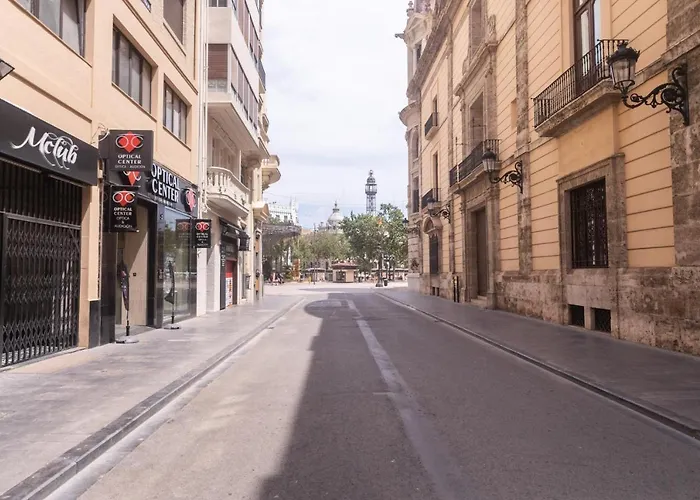 Exclusivos Lofts En Plaza Del Ayuntamiento