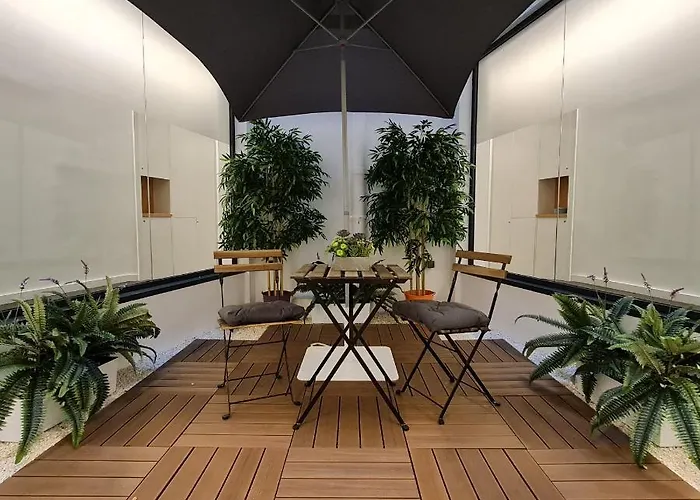 Plaza View Hotel Valenza