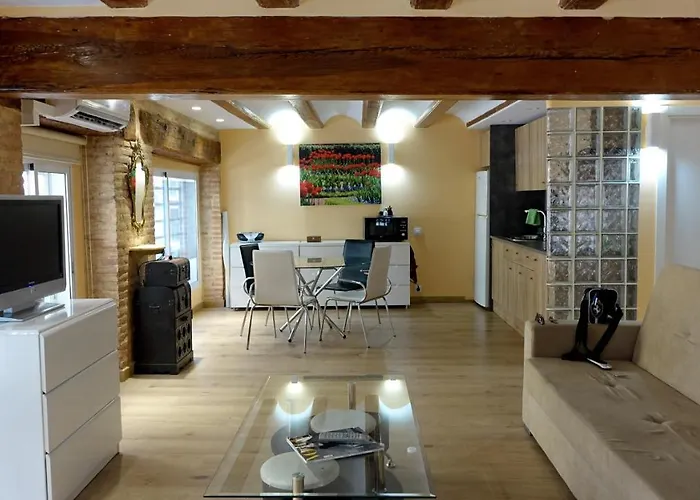 Lepanto Centro Valencia1 아파트 *