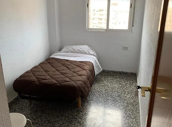 Center * فالنسيا