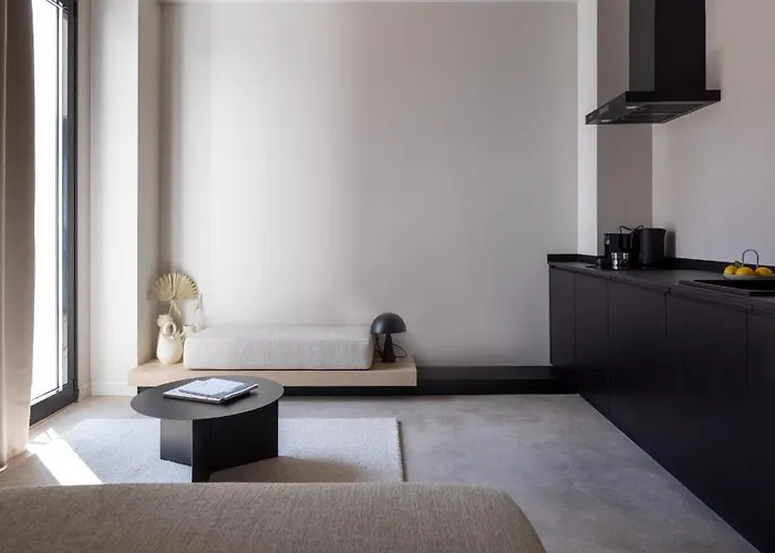 Yours Boutique * فالنسيا