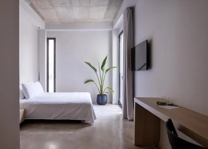 Yours Boutique فندق *