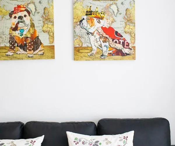 Florit Flats - The Malvarrosa & Free Parking