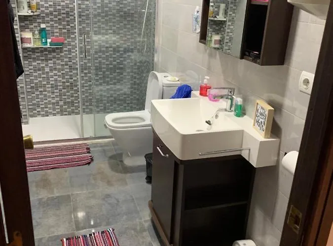 Con Cama Individual, Piso Compartido En Avenida Blasco Ibanez Δωμάτια σε οικογενειακή κατοικία *