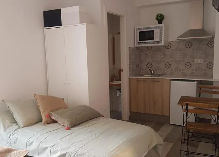 Gæstehus Serrano 2*