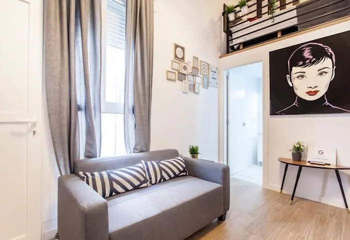 Cool Lofts Center 3* فالنسيا