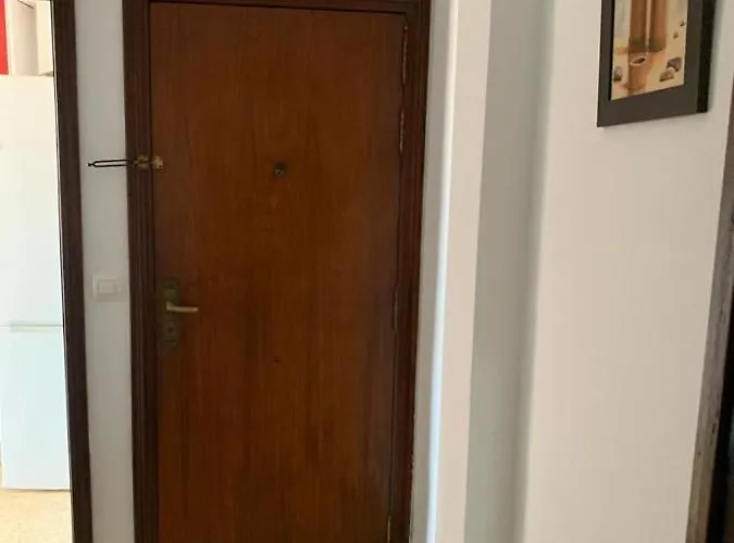 En Alquiler En Piso Compartido Δωμάτια σε οικογενειακή κατοικία