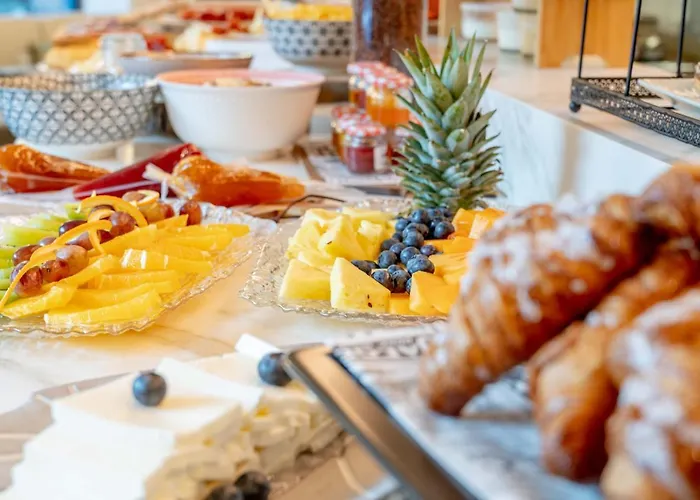 Hotel L&h Gran Via 4*