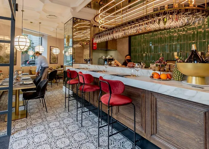 Hotel L&h Gran Via 4*