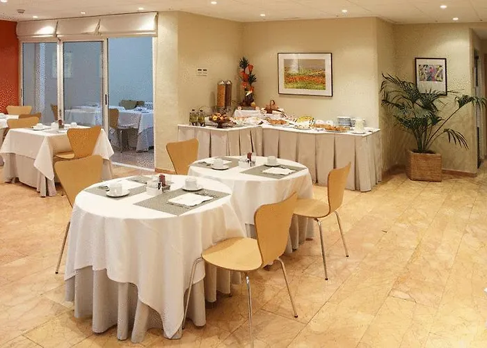 Hotell One Shot Colon 3*