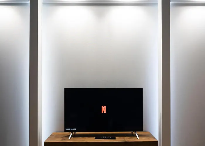 Total Ayuntamiento شقة *