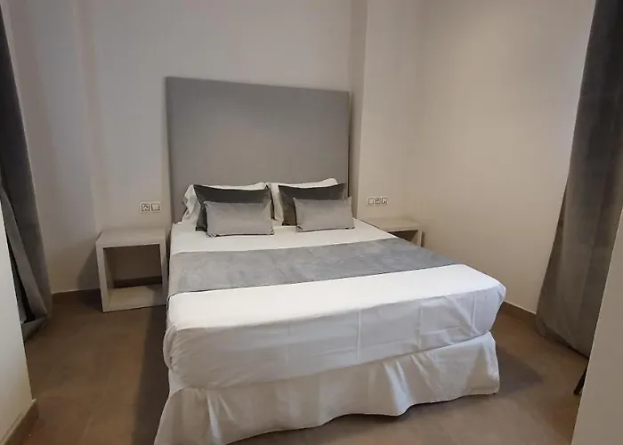 Md Balmes Market Mid Term فالنسيا