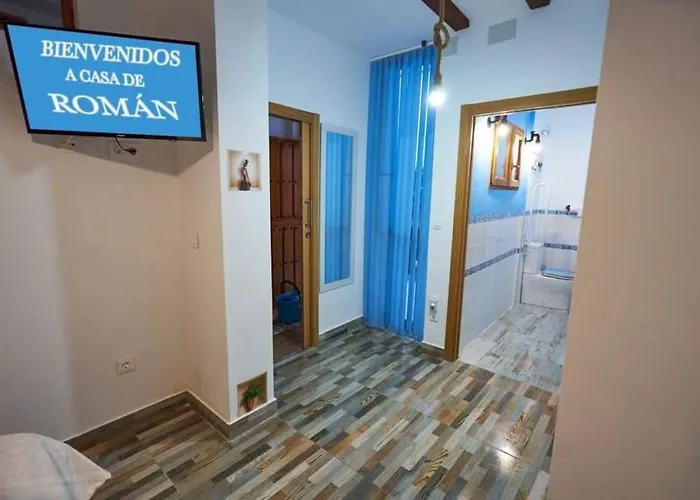 Casa Ideal Familias Con Patio Y 3 Banos Valencie