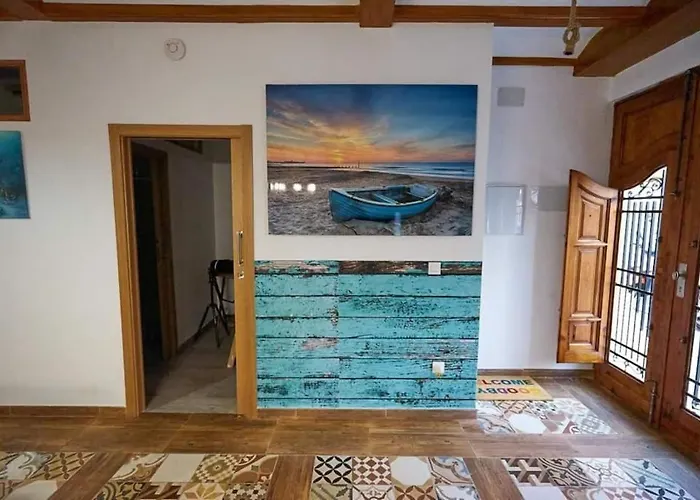 Casa Ideal Familias Con Patio Y 3 Banos * Valencie