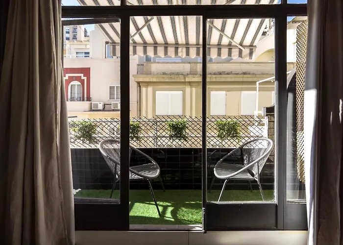 Hall Market 아파트