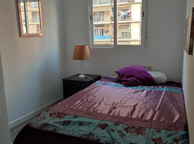 Avenue Homestay Valencia