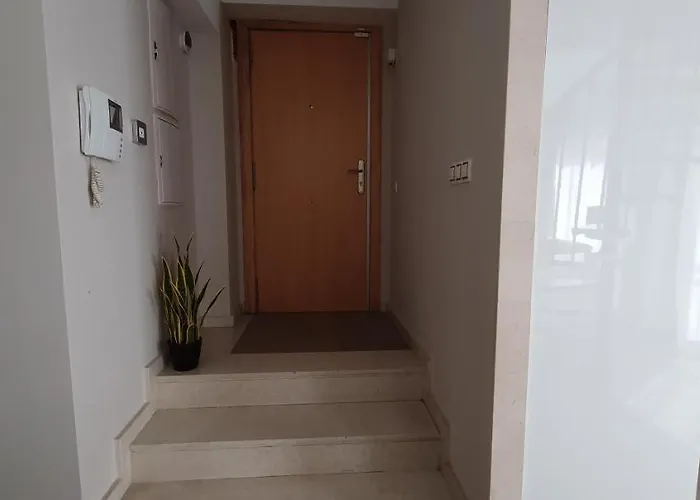 شقة Md Balmes Market Mid Term