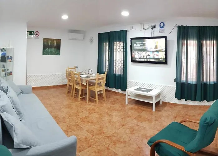 Jl Ciudad De Artes Διαμέρισμα *