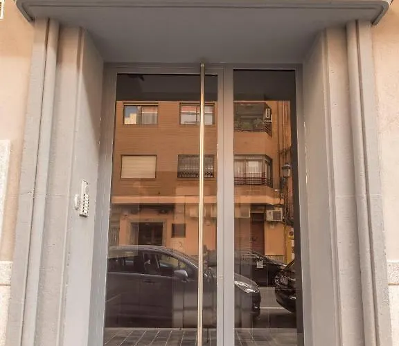 Διαμέρισμα Spacious Penthouse With Private Terrace