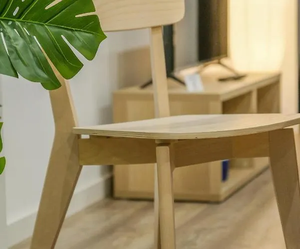 With Open-air Space *