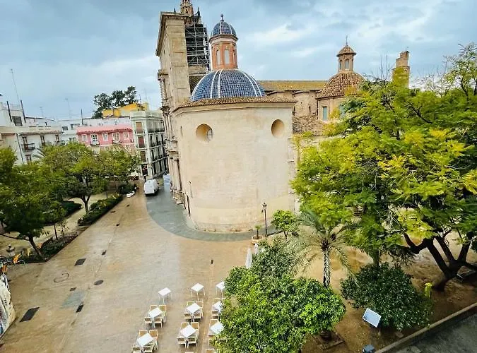Plaza Del Carmen Valencia