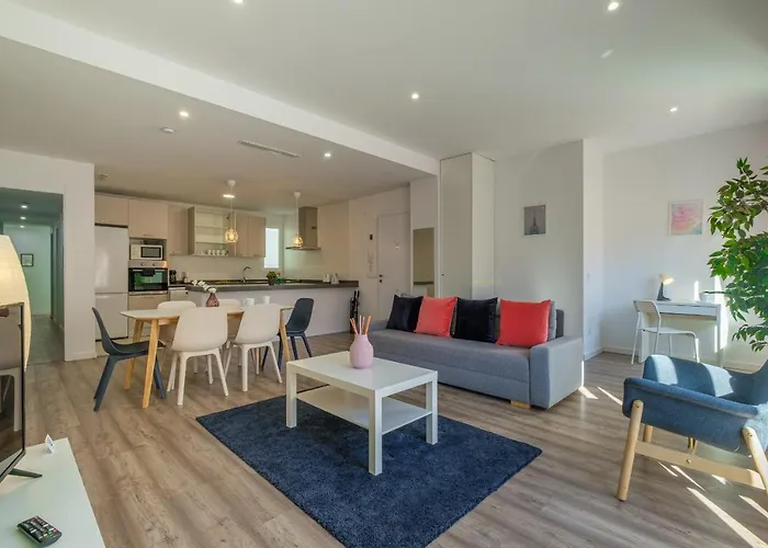 Modern, Stylish & Comfortable Βαλένθια