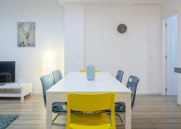 Apartament Bright, Brand New & Very Comfortable Walencja