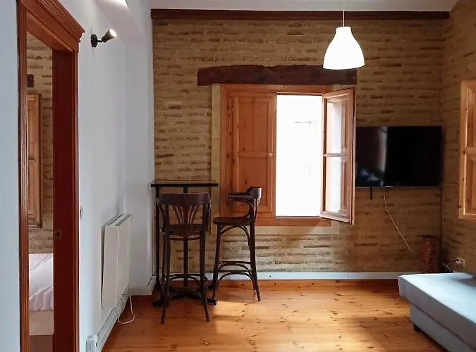 Con Encanto En Pleno Casco Antiguo Ron Valenciayole * Βαλένθια