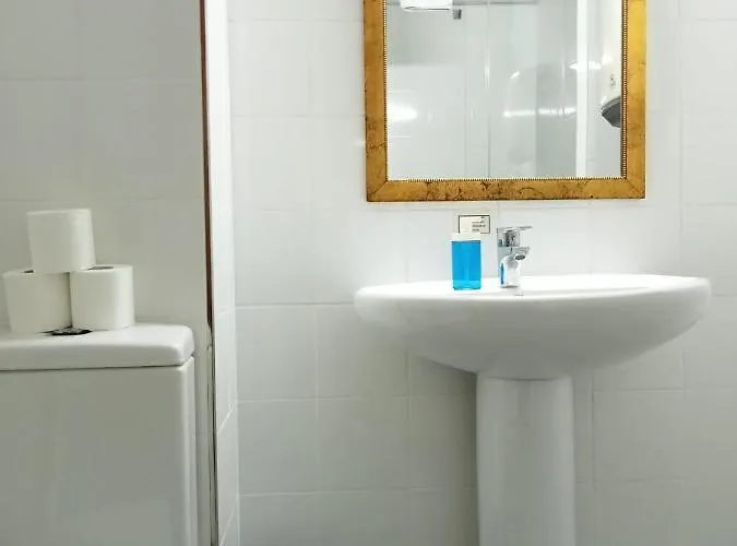 Con Encanto En Pleno Casco Antiguo Ron Valenciayole Βαλένθια