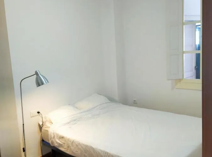 1 Casa Temporal Con Terraza En Capital * 발렌시아