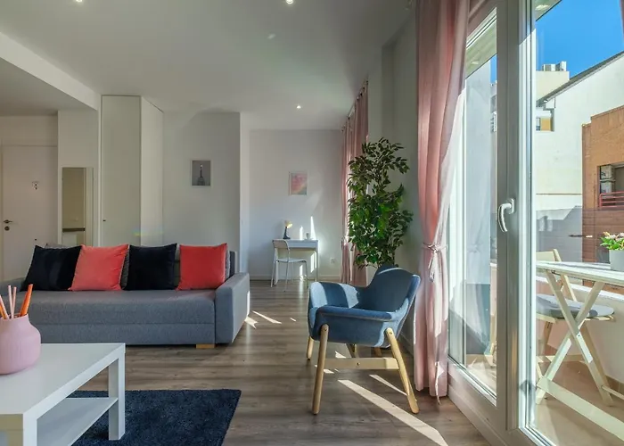 Διαμέρισμα Modern, Stylish & Comfortable *