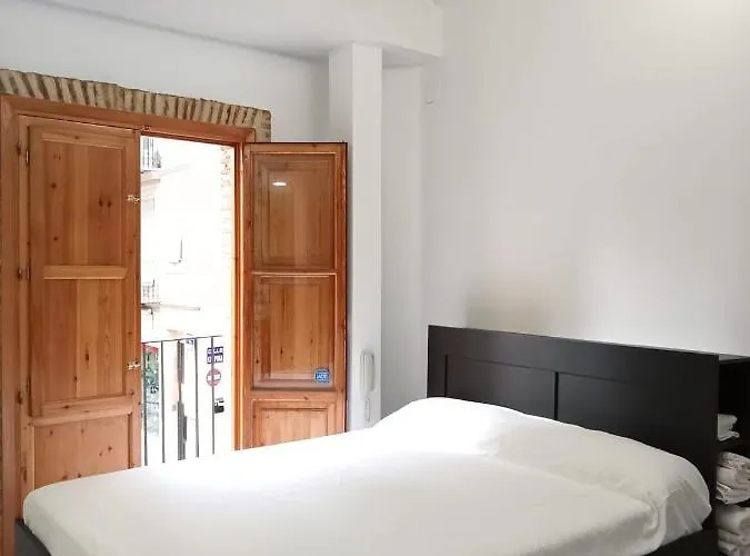 Διαμέρισμα Con Encanto En Pleno Casco Antiguo Ron Valenciayole
