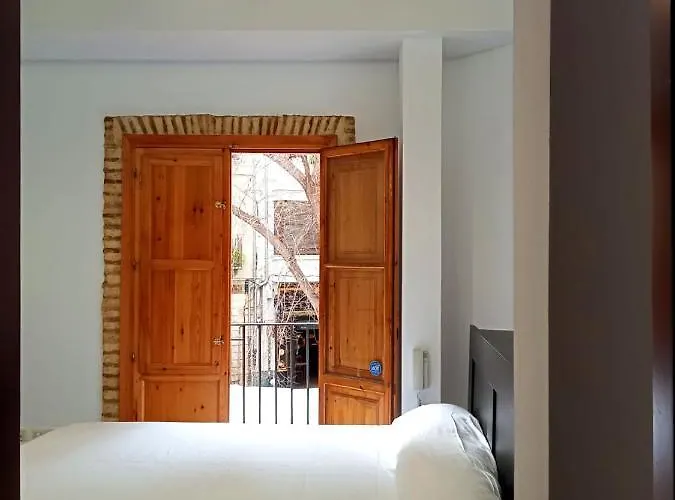 Con Encanto En Pleno Casco Antiguo Ron Valenciayole