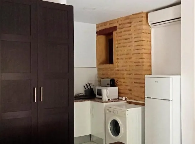 Con Encanto En Pleno Casco Antiguo Ron Valenciayole